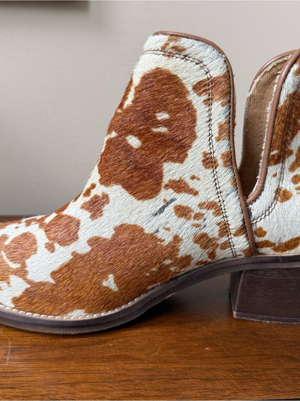 Myra Bag Brown & White Cowhide Pointed Ankle Booties - Picture 5 of 11